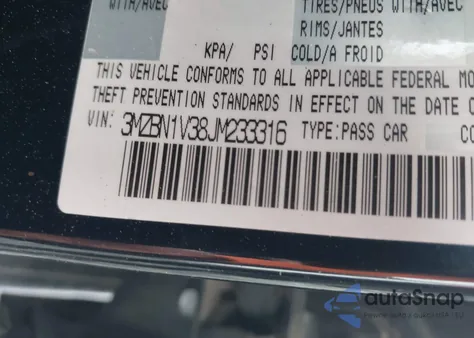 2018 Mazda Mazda3 Touring из США, поврежденный, VIN 3MZBN1V38JM233316